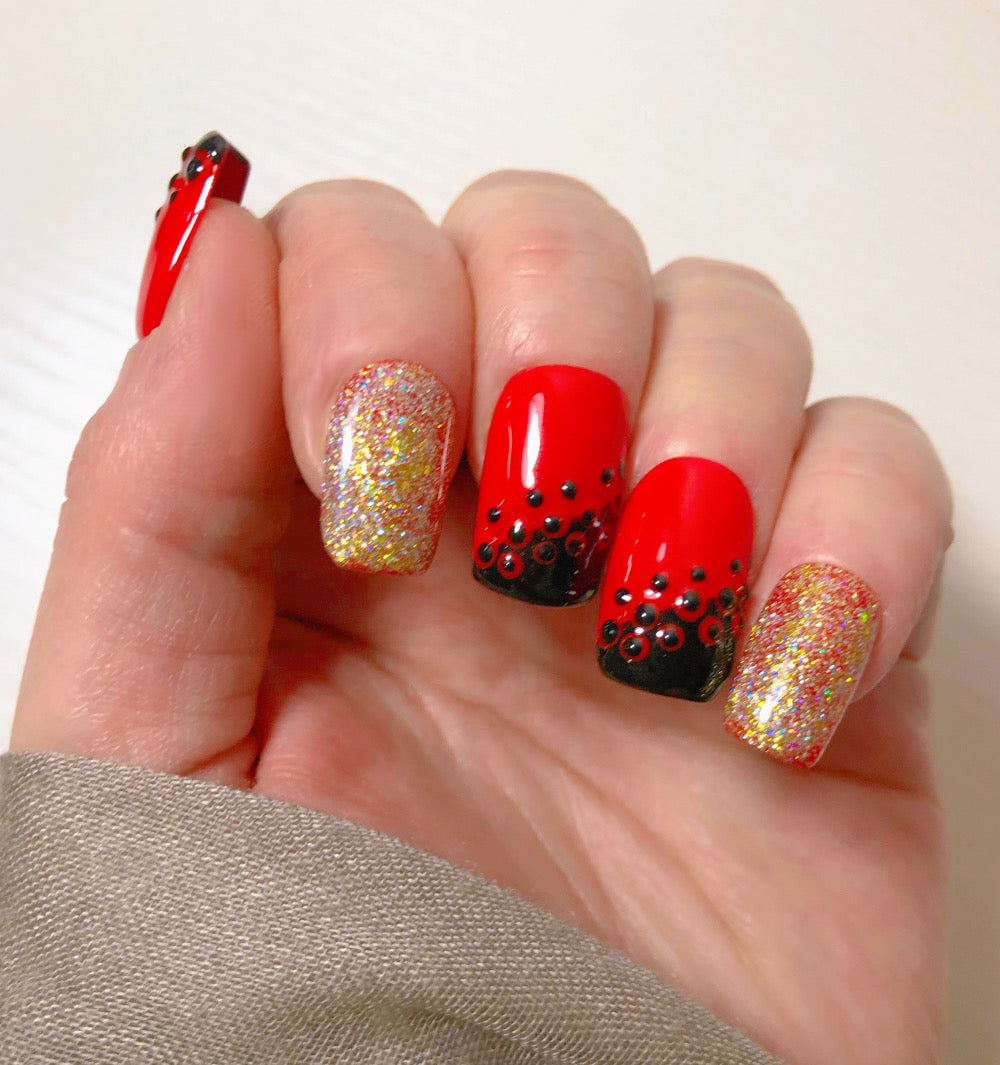 Red Gold - Venuza Nails