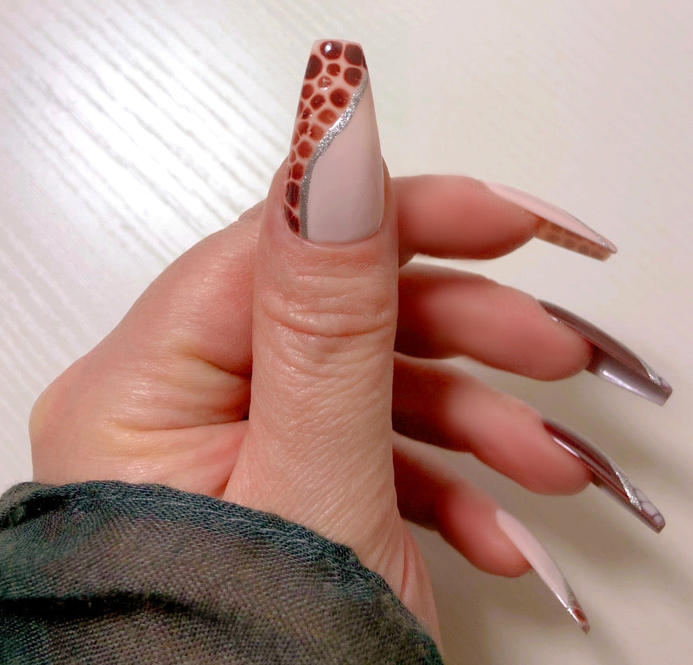 Croco Nude - Venuza Nails