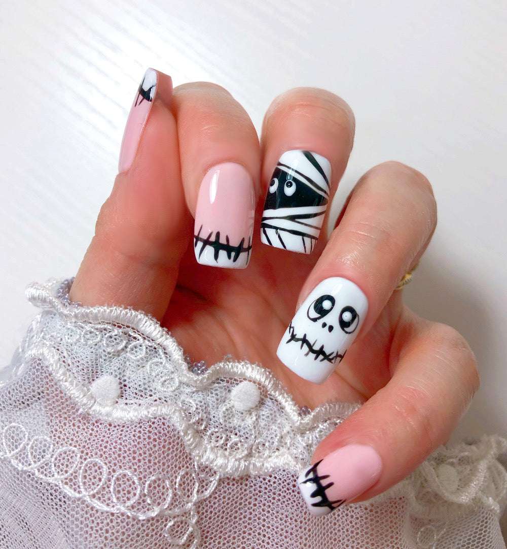 Skull - Venuza Nails