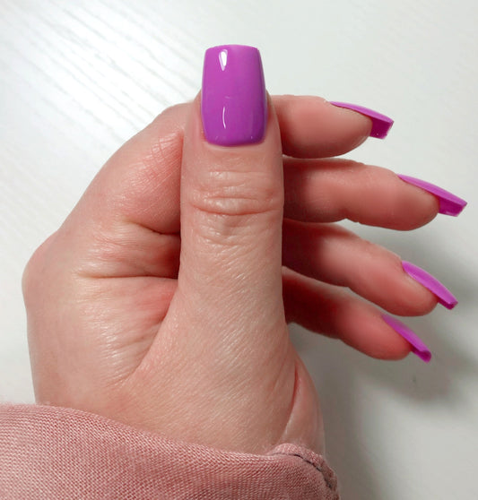 press on nails mauve purple
