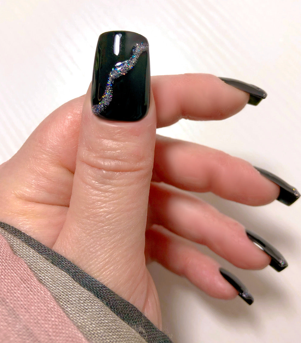 Working Girl - Venuza Nails
