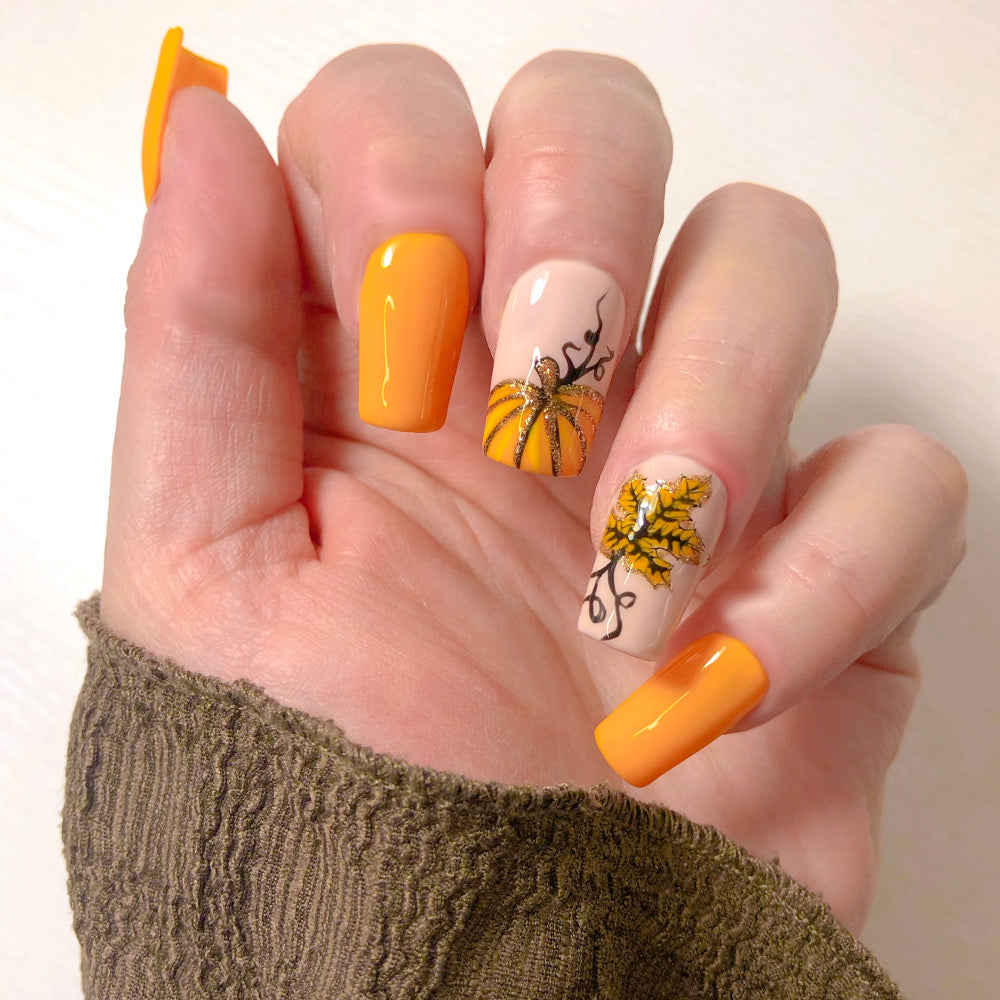 The Fall - Venuza Nails