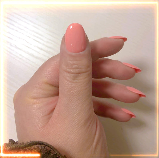 faux ongles couleur pêche avec strass, press on nails peach with glitter