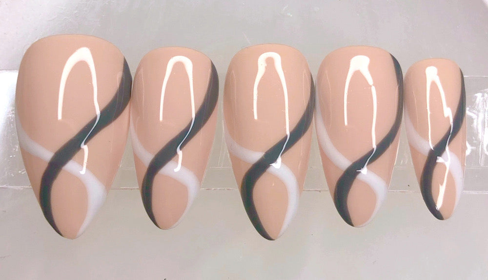Mouse - Venuza Nails