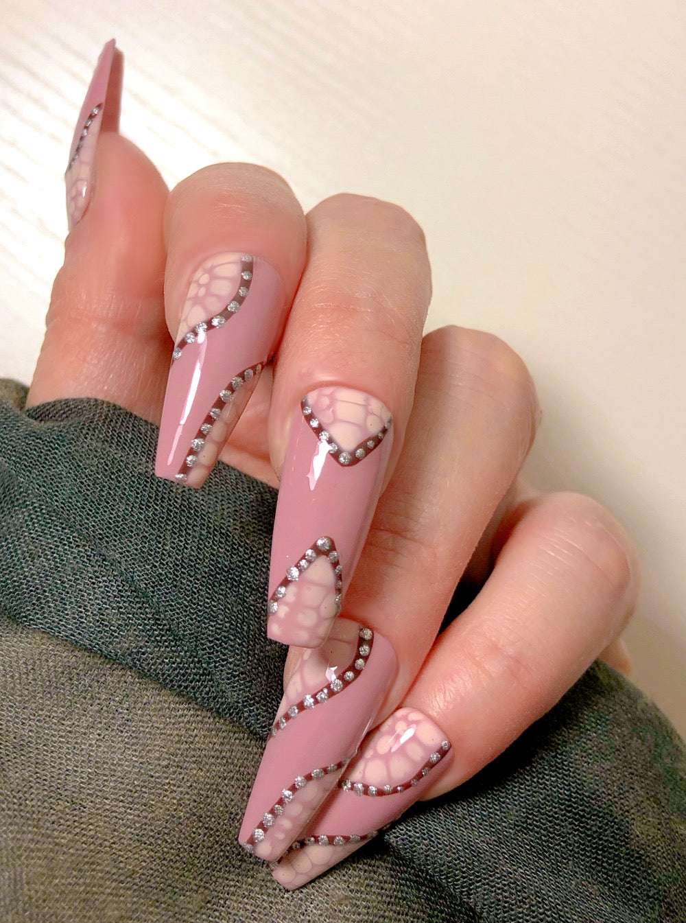 Pink Croco - Venuza Nails
