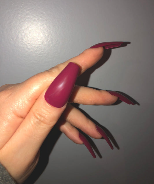 press on nails rouge bordeaux / red wine