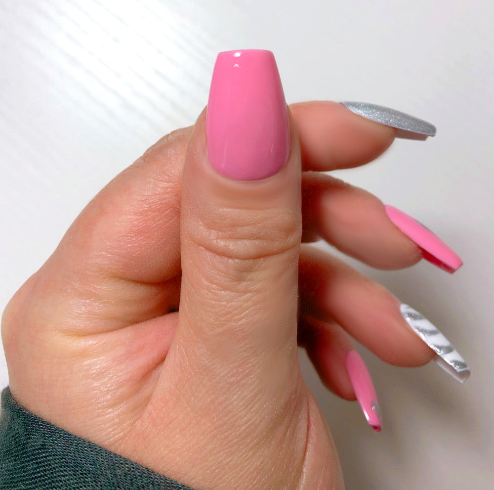 Silvery - Venuza Nails