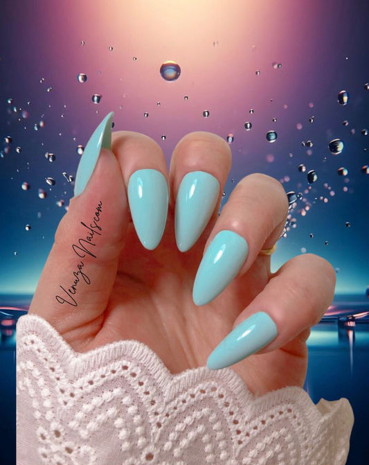 press-on-nails-bleu-pastel-capri