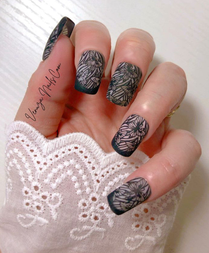press-on-nails-french-manucure-noire-papillons-noirs-black-nature