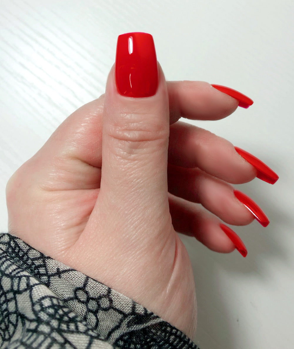 Rouge Love - Venuza Nails