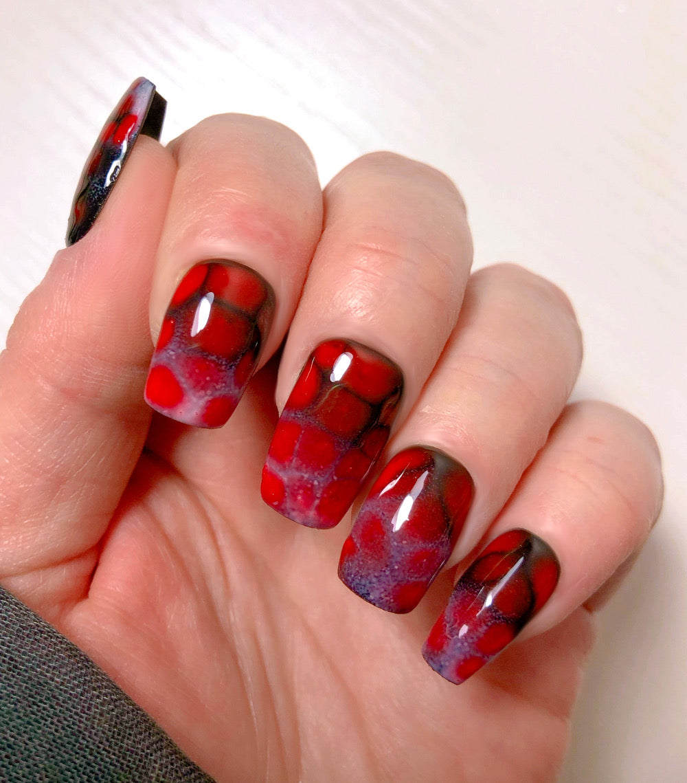 Maléfique - Venuza Nails