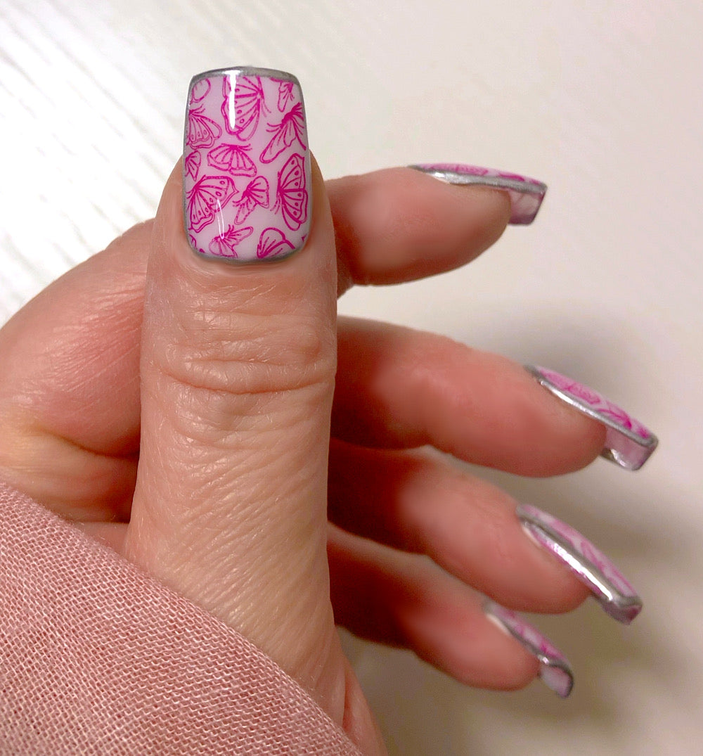 Fantasia - Venuza Nails