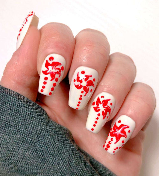 Amaryllis - Venuza Nails