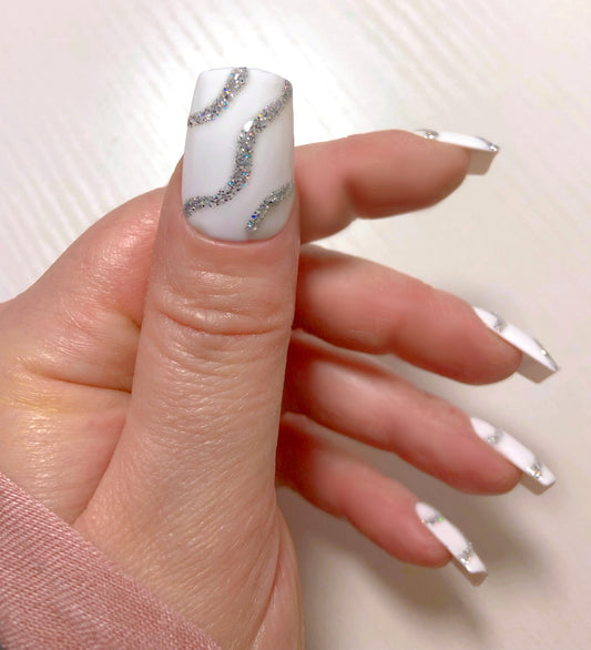 Majesty - Venuza Nails