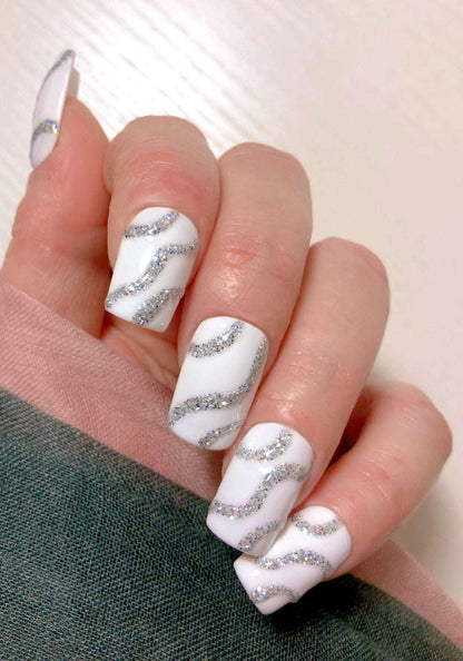Majesty - Venuza Nails