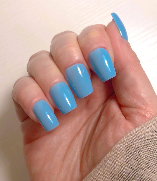press on nails bleu ciel / blue sky