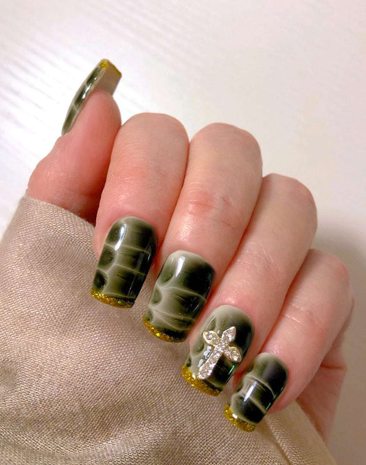 Black Turtle - Venuza Nails