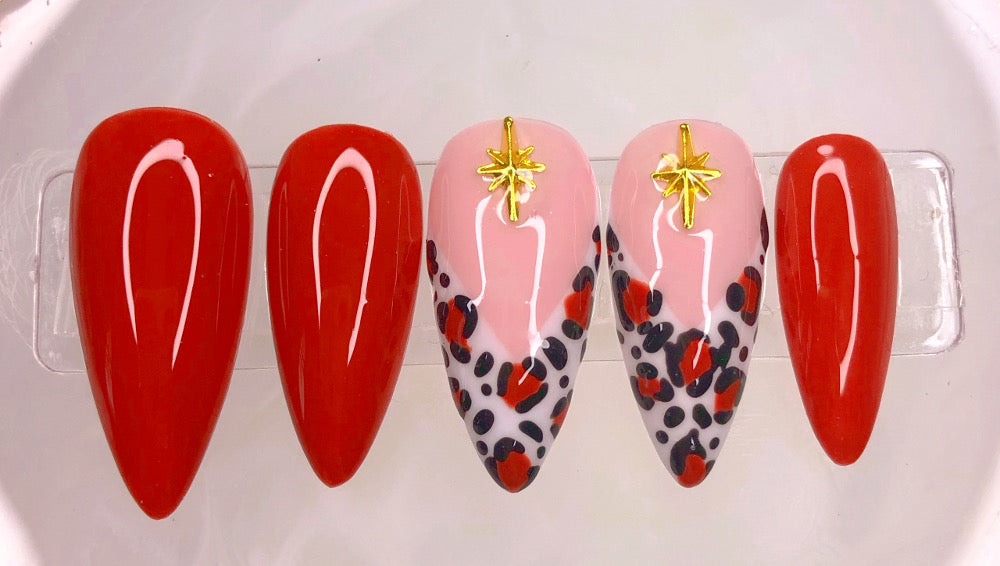 Amanda - Venuza Nails