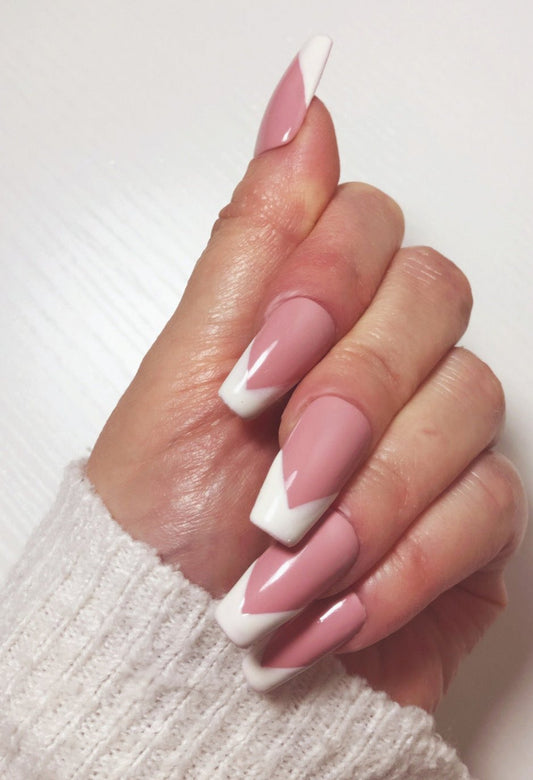 faux-ongles-french-manucure-pointue-1