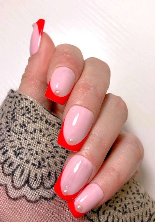 Alicia - Venuza Nails