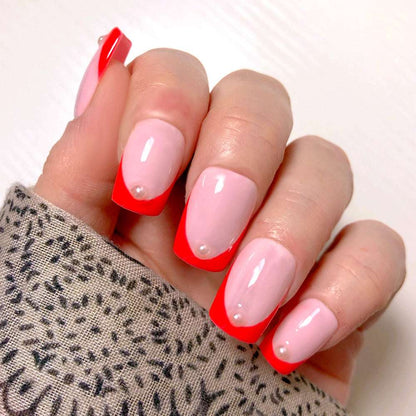 Alicia - Venuza Nails