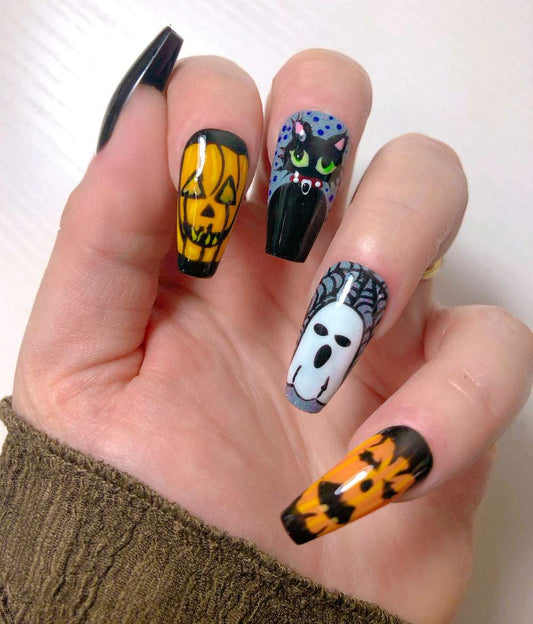 Pumpkin - Venuza Nails