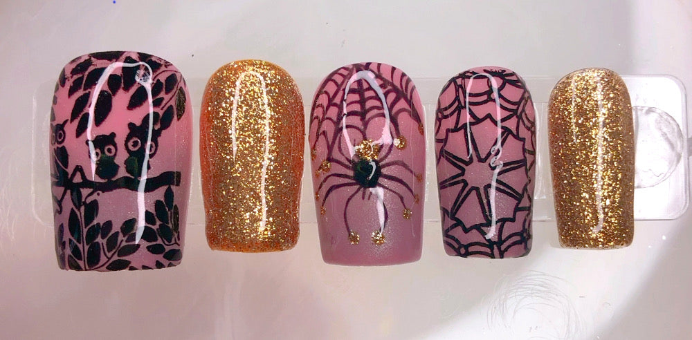 Spidery - Venuza Nails