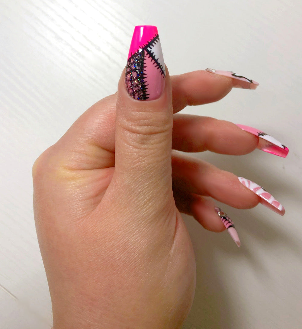 Caspery - Venuza Nails