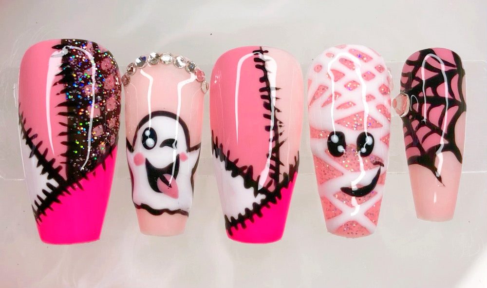 Caspery - Venuza Nails