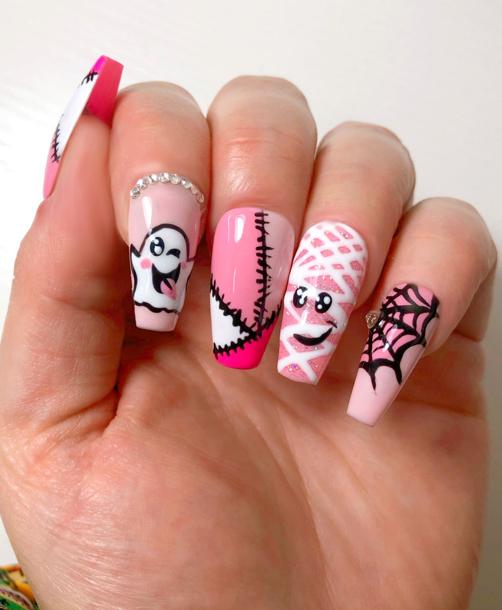 Caspery - Venuza Nails