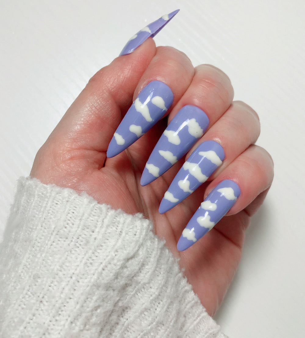 faux-ongles-mauve-nuages-heartfinger-4