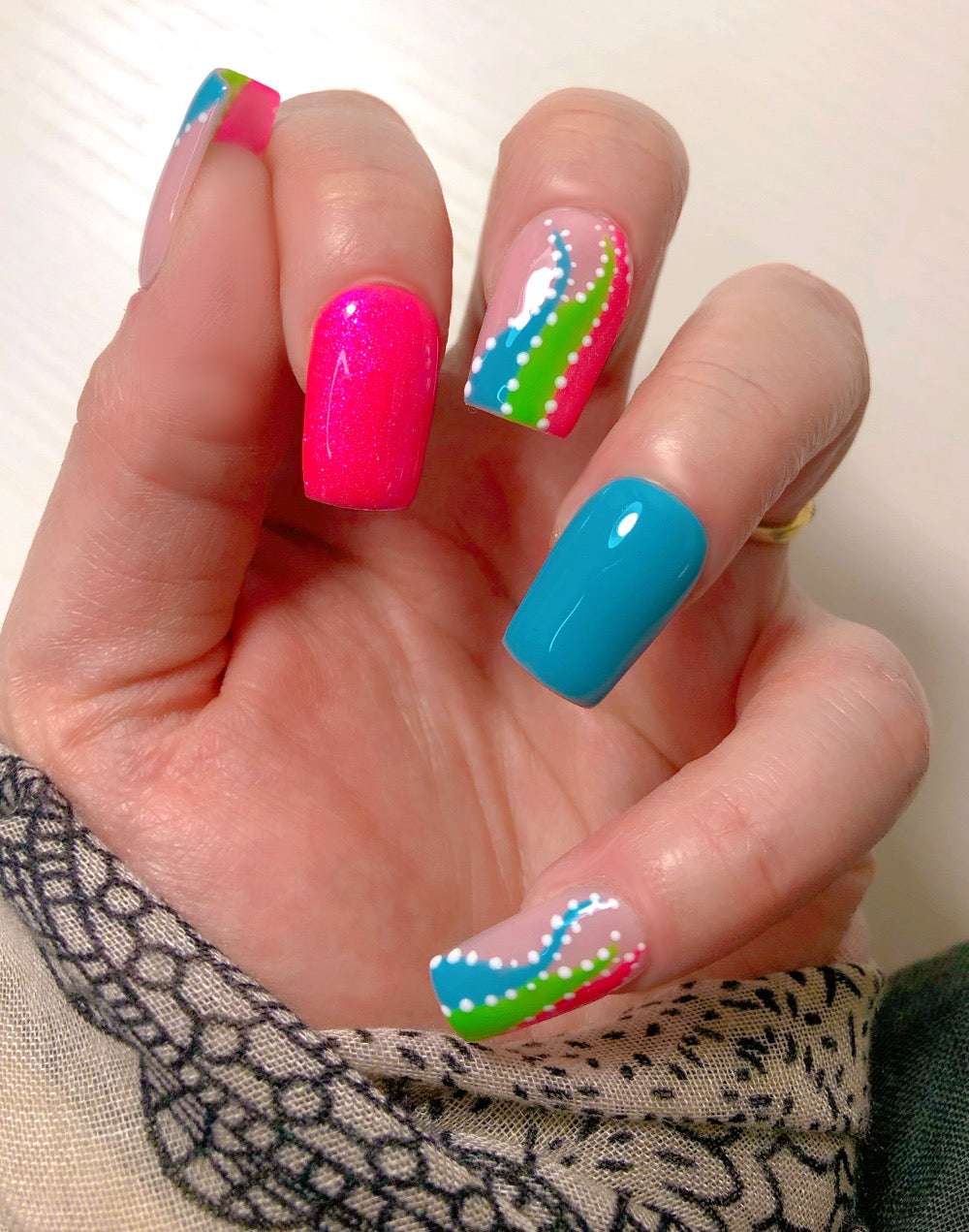 Neon Wave - Venuza Nails
