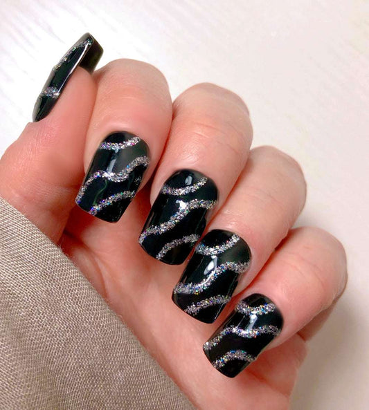 Altess - Venuza Nails