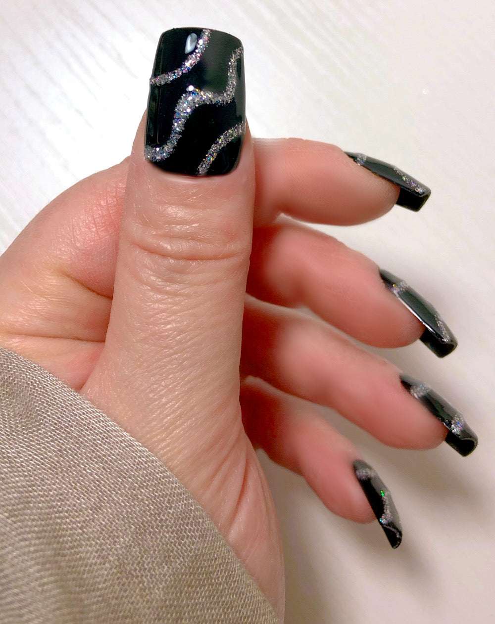 Altess - Venuza Nails