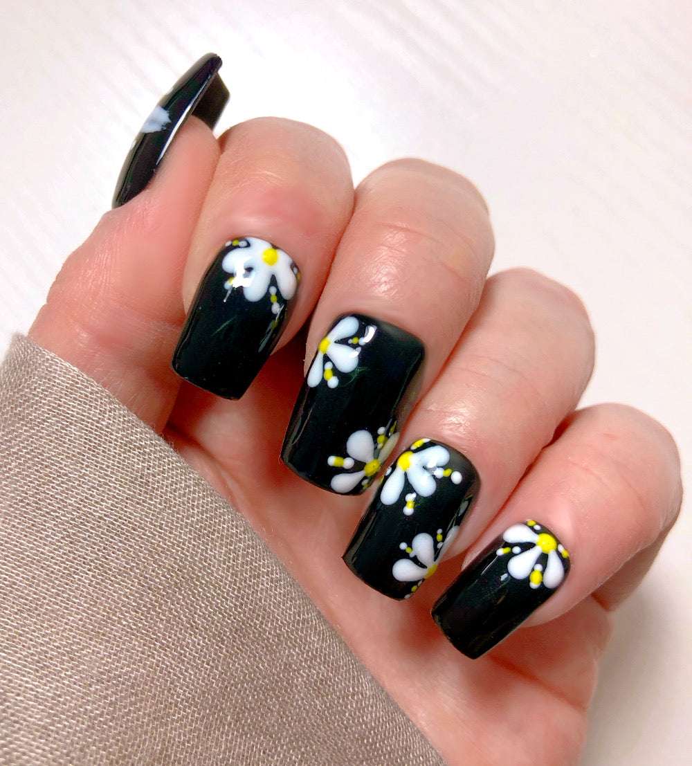 Fleurista - Venuza Nails
