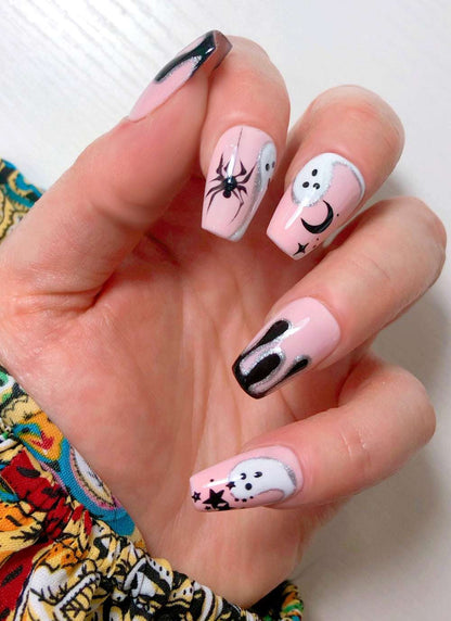 Haunting - Venuza Nails