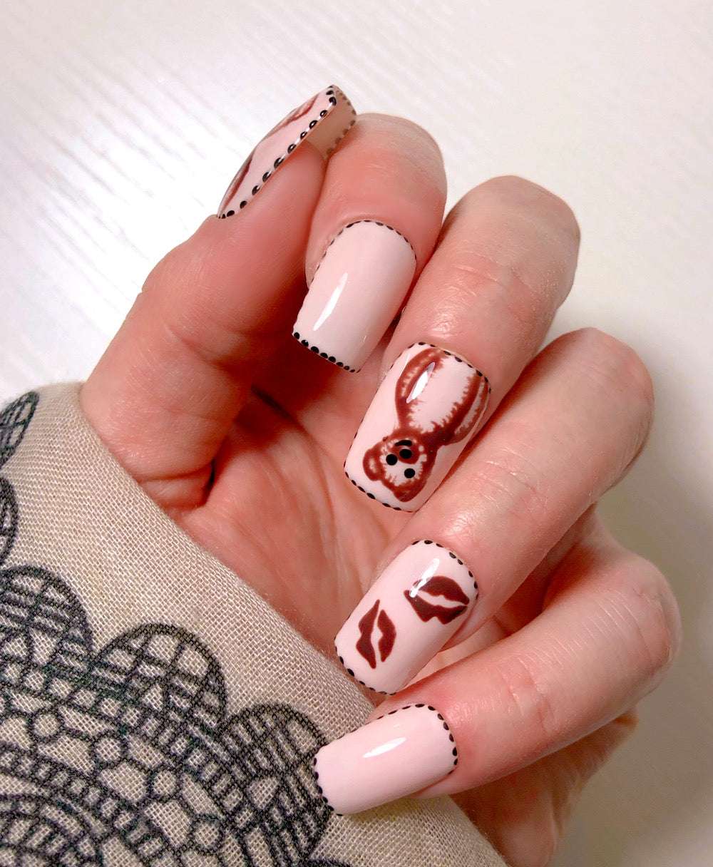 Winnie Kiss - Venuza Nails