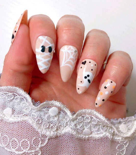 Little Ghost - Venuza Nails