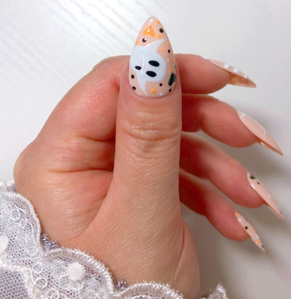 Little Ghost - Venuza Nails