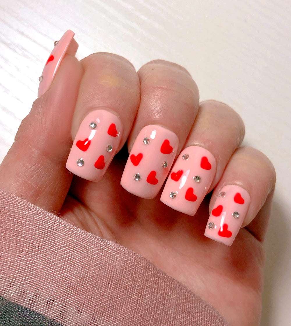 Amoureuse - Venuza Nails