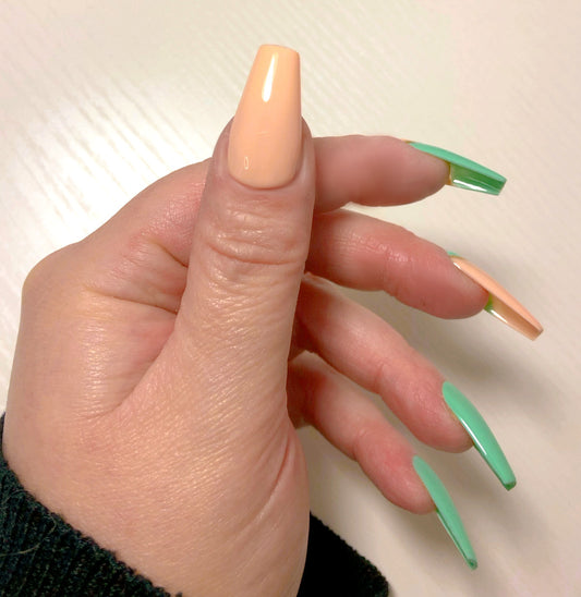 Nude Pistache - Venuza Nails