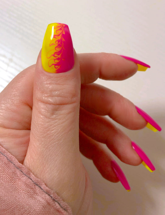 BubbleGum - Venuza Nails