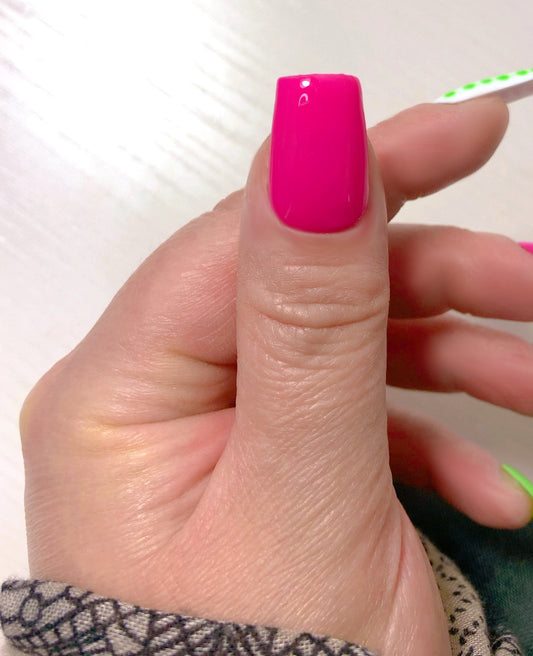 Pauline - Venuza Nails