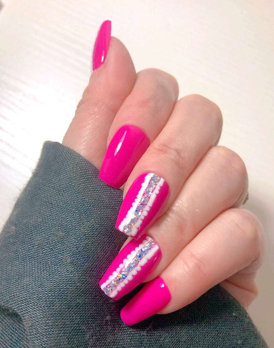 Claudia - Venuza Nails