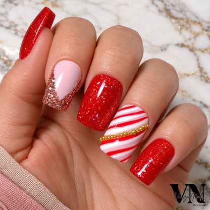 Sweety - Faux Ongles de Noël Rouge Rayure Effet Bonbon Perles Caviar Dorées