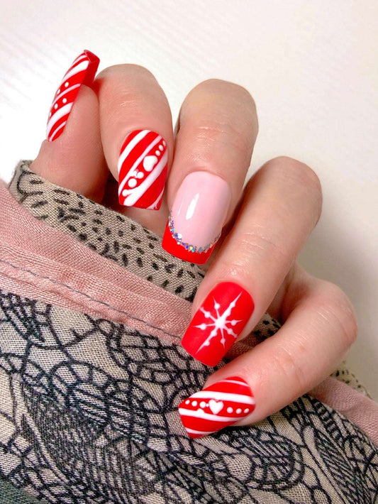 Santa Love - Venuza Nails
