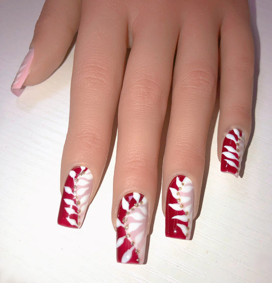 Douchka - Venuza Nails