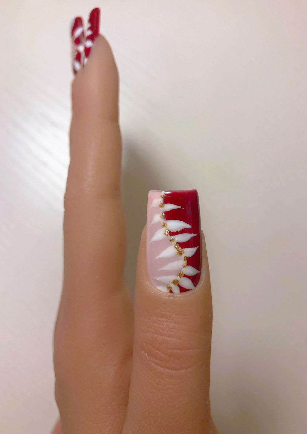 Douchka - Venuza Nails