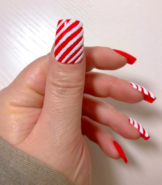 Red Santa - Venuza Nails