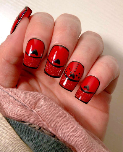 Amorata - Venuza Nails